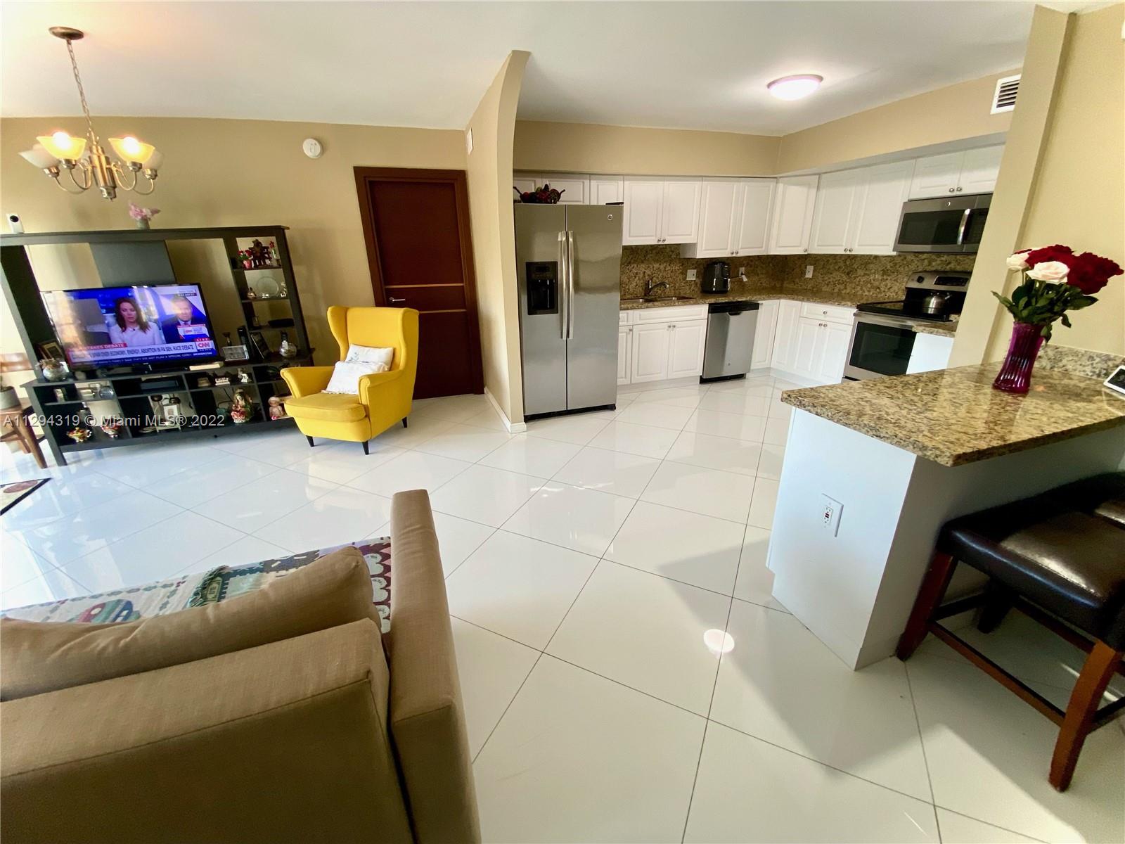 400 Diplomat Pkwy Unit: 414