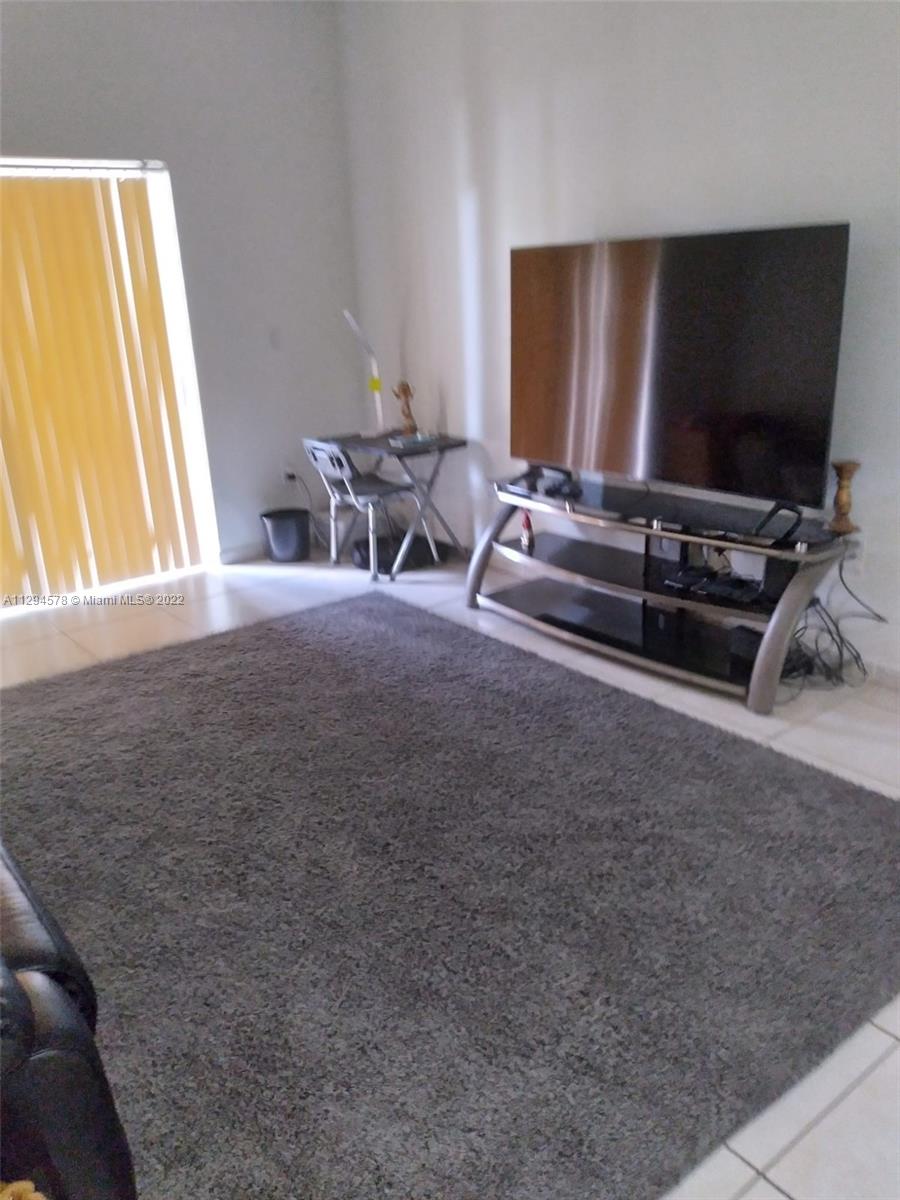 7280 NW 114 AV Unit: 104