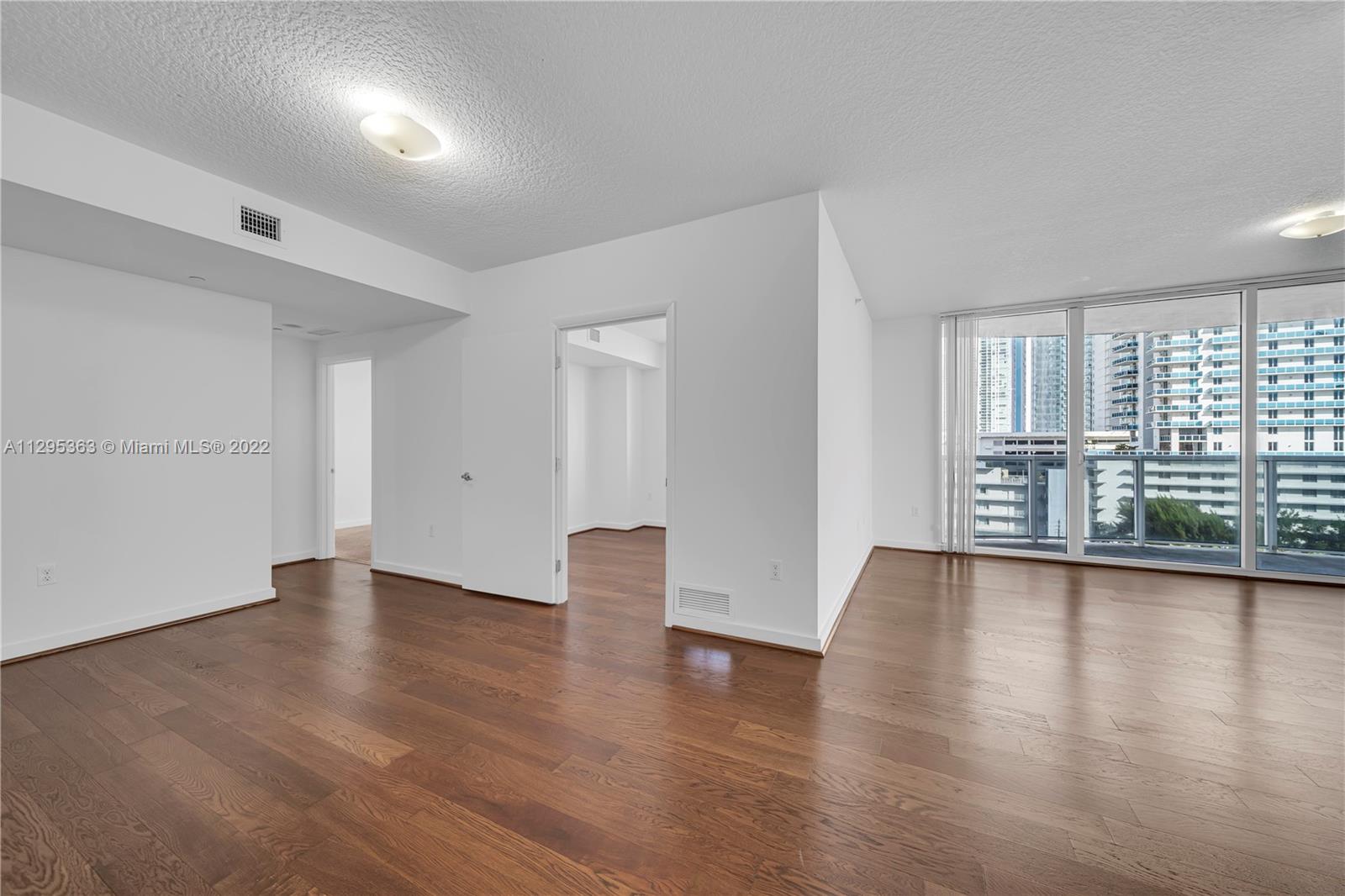 601 NE 23rd St Unit: 902