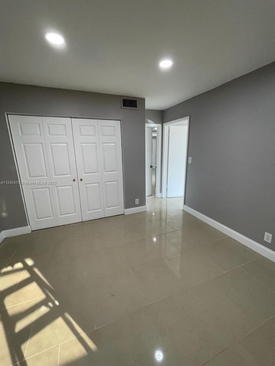 3777 NW 78th Ave Unit: 2E