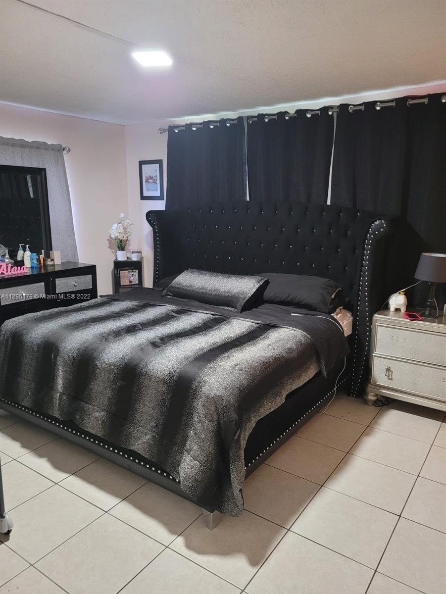 3777 NW 78th Ave Unit: 14D