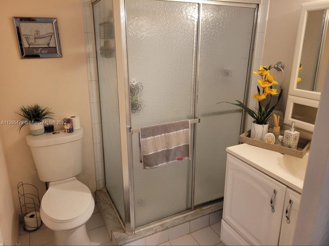 3777 NW 78th Ave Unit: 14D