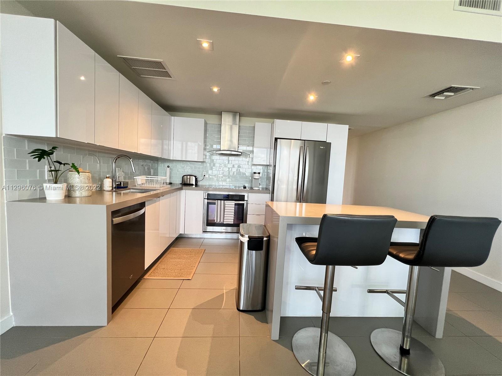1600 NE 1st Ave Unit: 2020