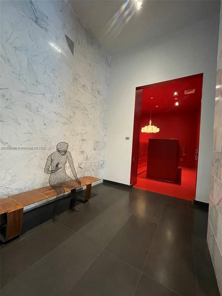 1600 NE 1st Ave Unit: 2020