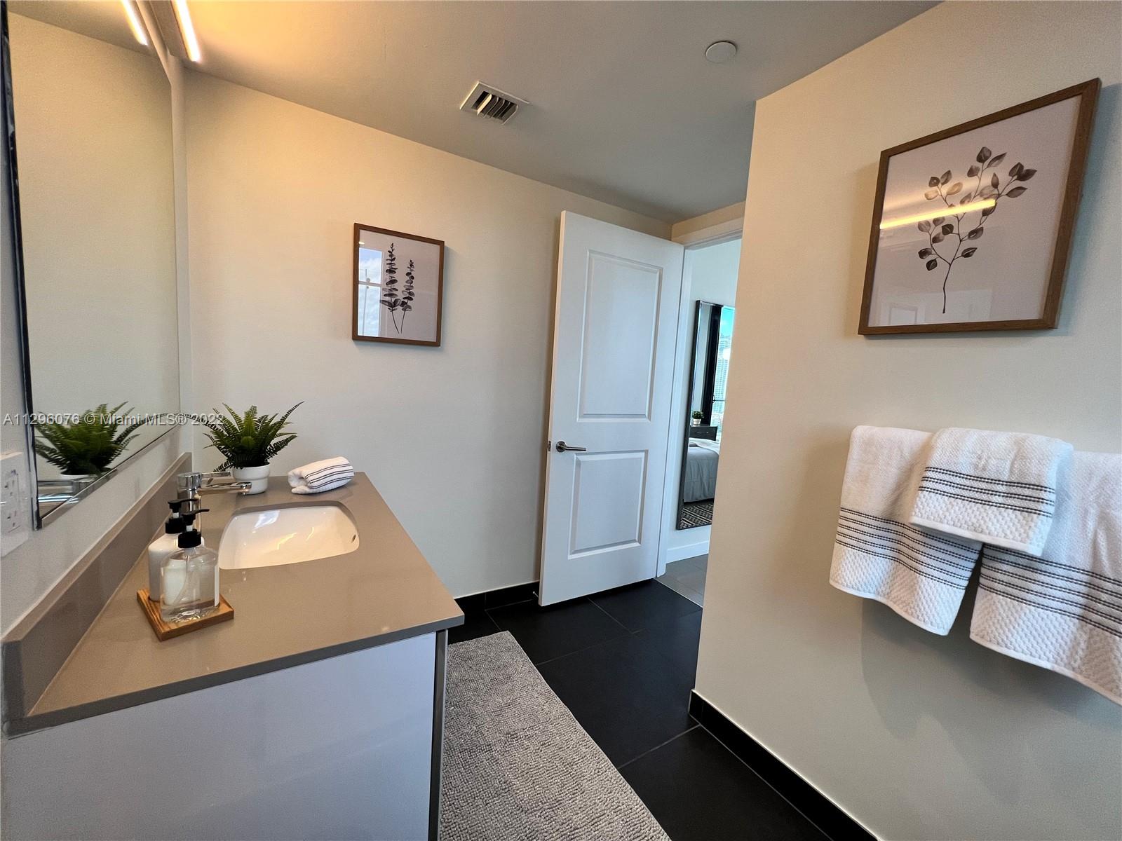 1600 NE 1st Ave Unit: 2020