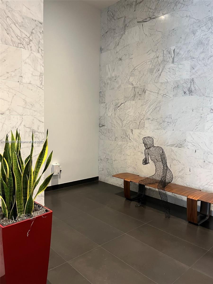 1600 NE 1st Ave Unit: 2020
