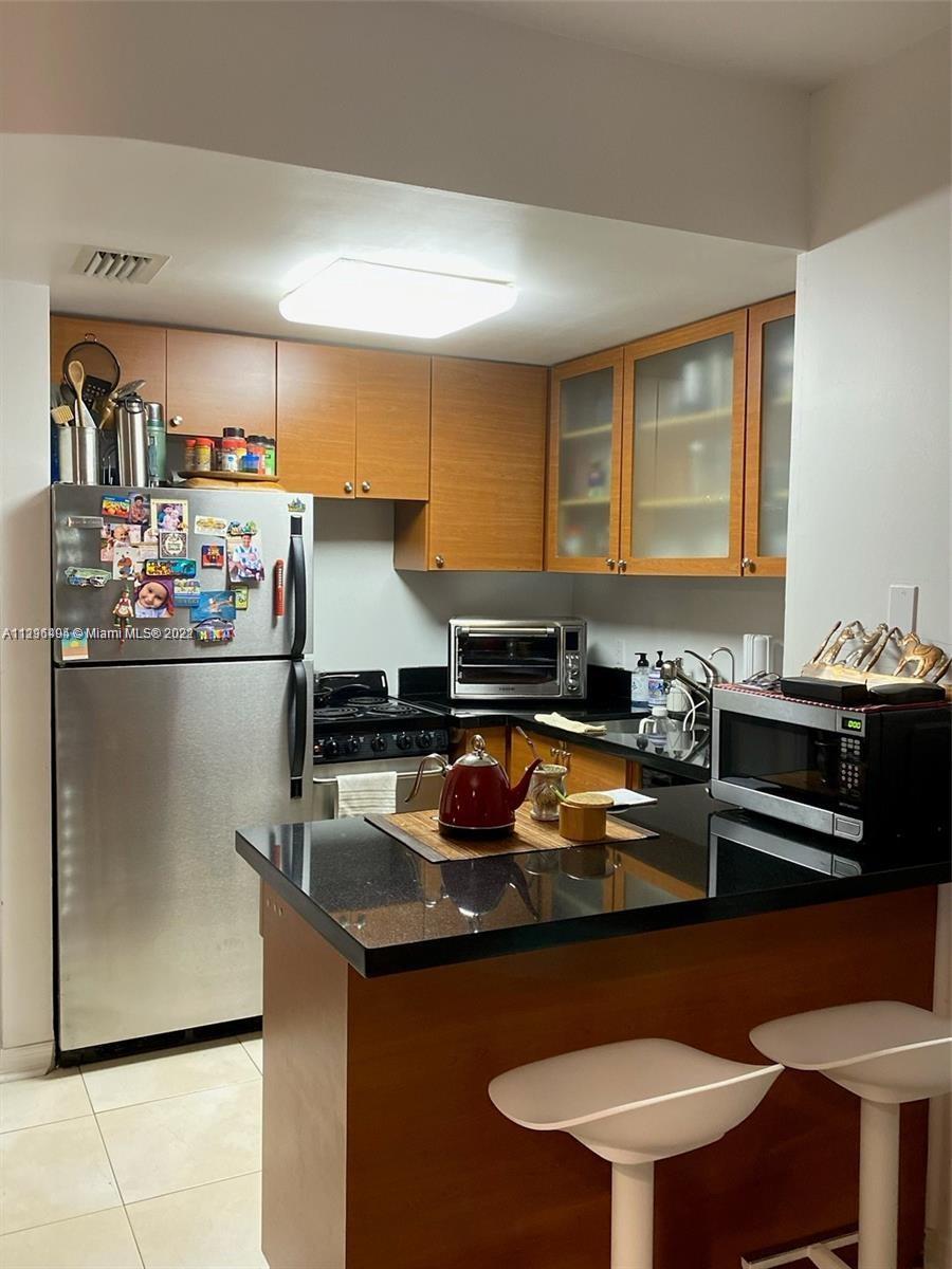 1457 MERIDIAN AV Unit: 103