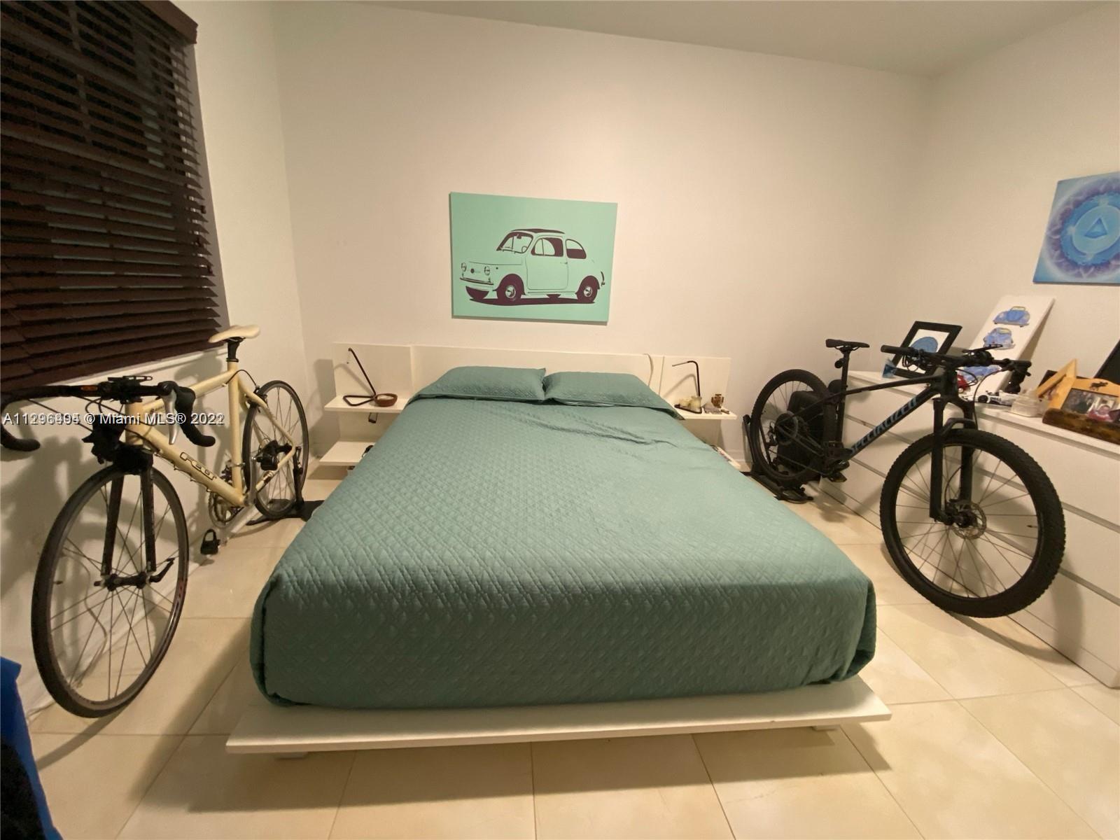 1457 MERIDIAN AV Unit: 103