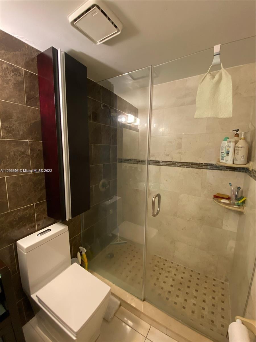 1457 MERIDIAN AV Unit: 103