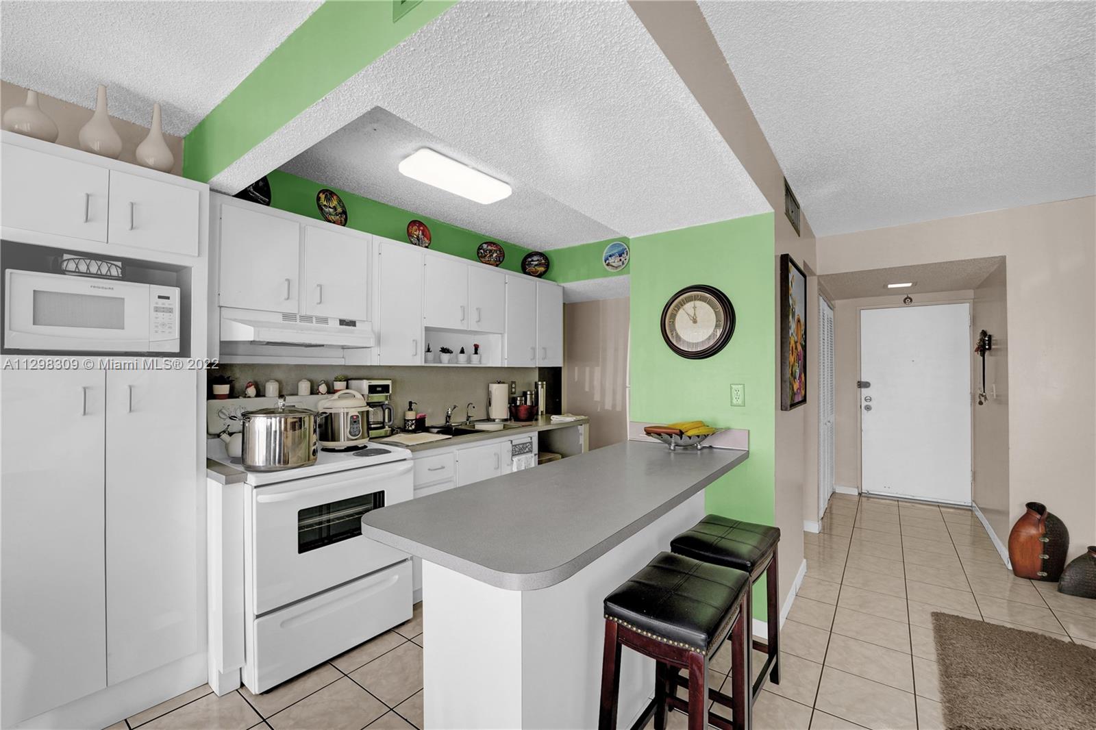 9331 SW 4th St Unit: 118B