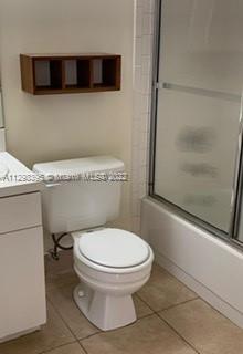 14935 SW 104th St Unit: 5-104