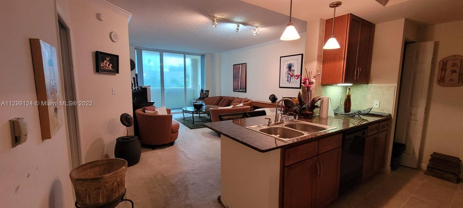 2000 N Bayshore Dr Unit: 408