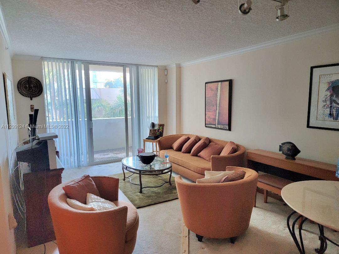 2000 N Bayshore Dr Unit: 408