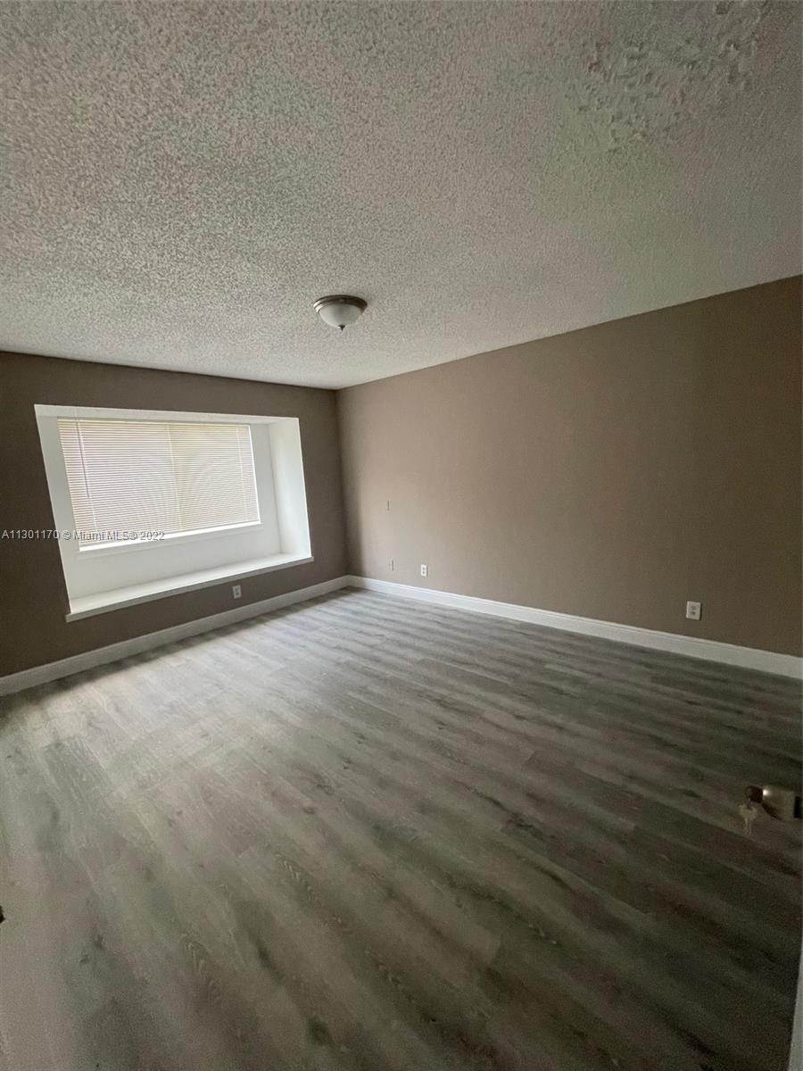 8311 SW 5th St Unit: 105