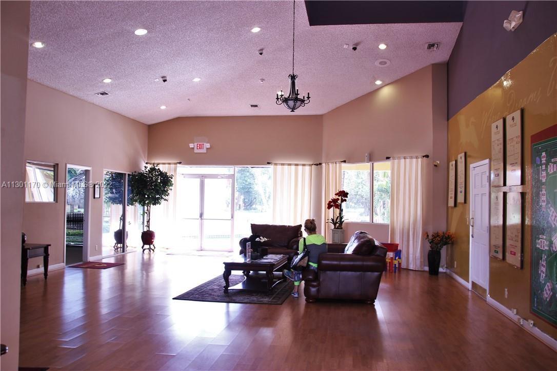 8311 SW 5th St Unit: 105