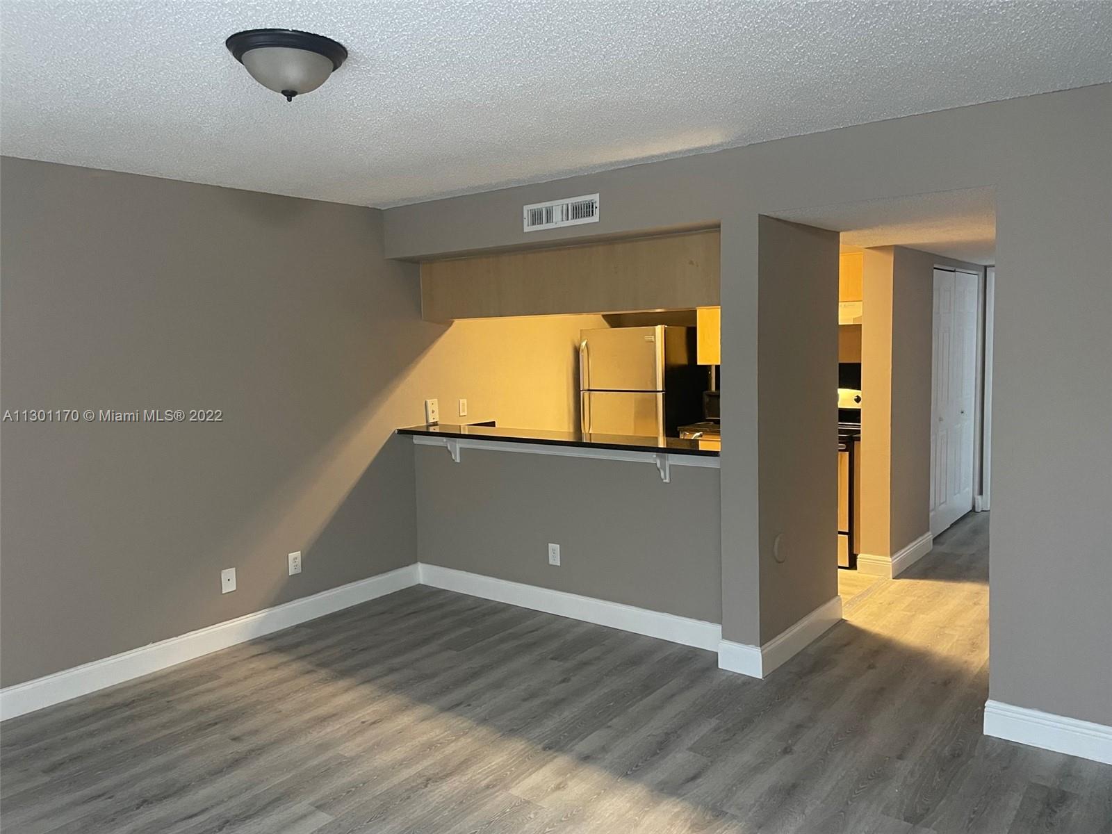 8311 SW 5th St Unit: 105