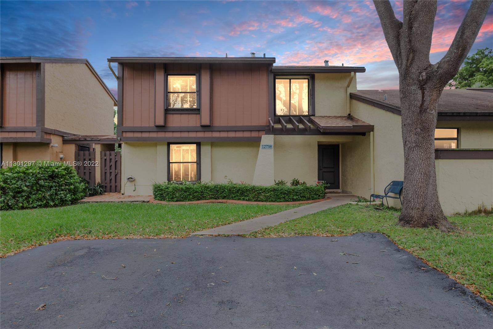 12738 SW 69th Ter Unit: 12738