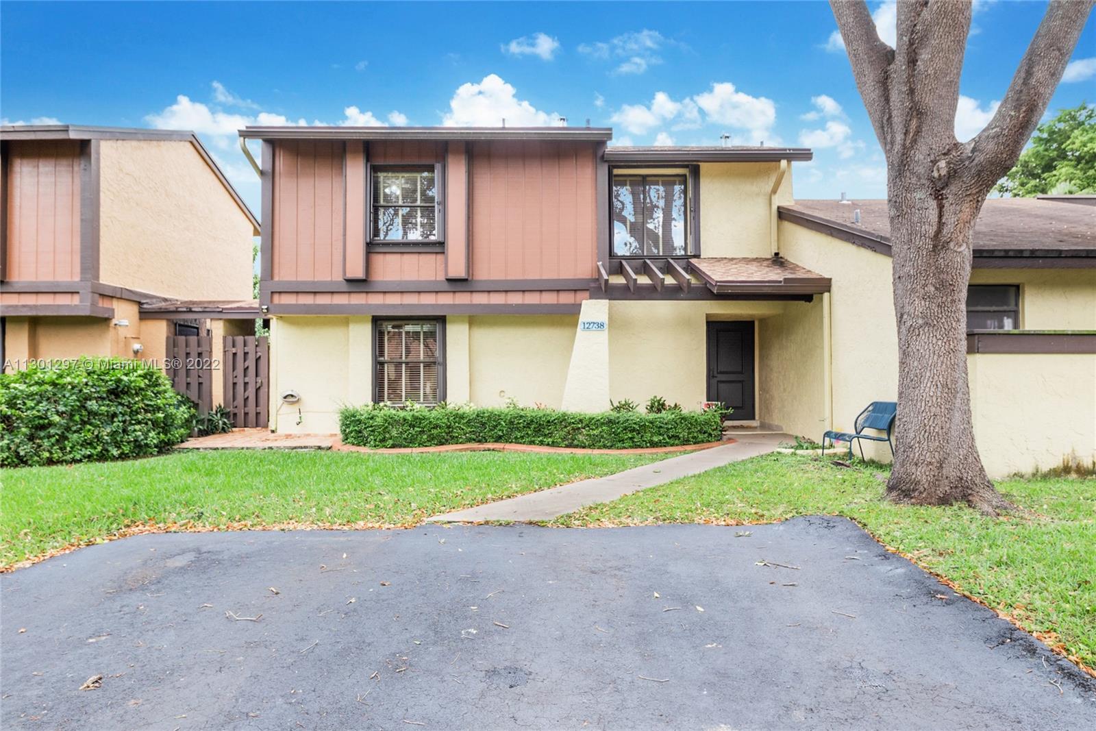12738 SW 69th Ter Unit: 12738