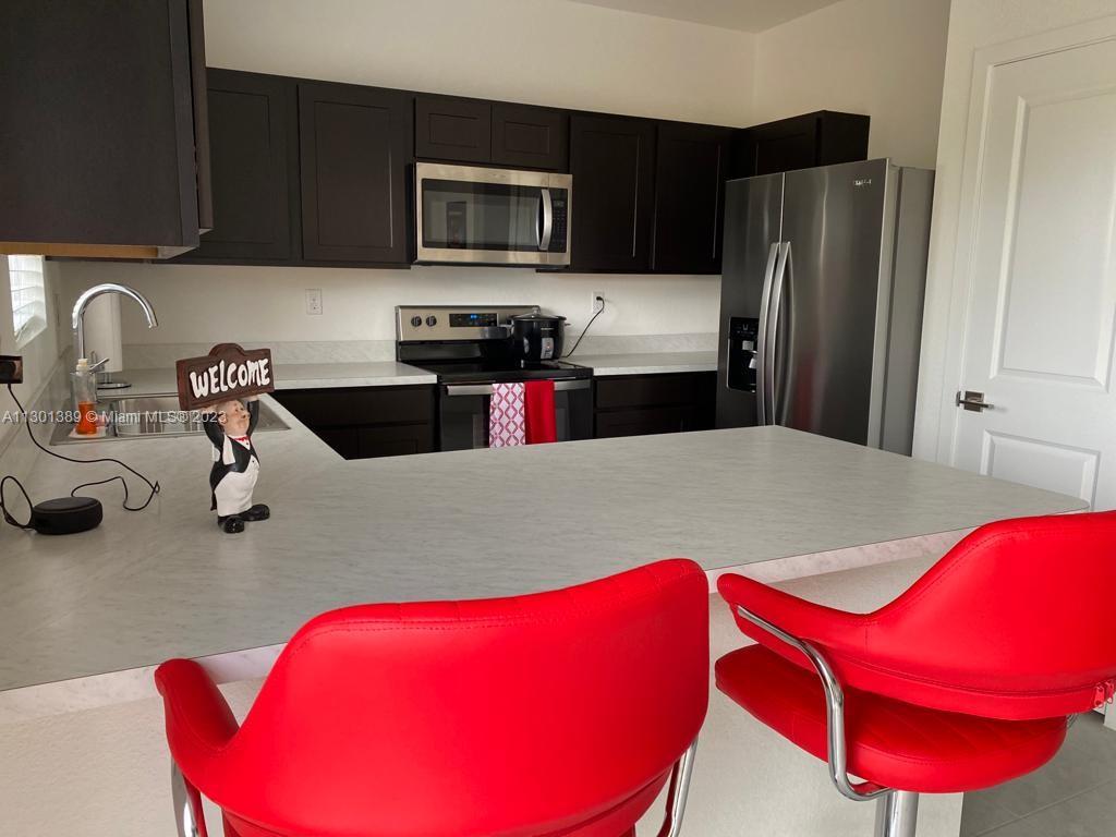 444 NE 5th Way Unit: 444