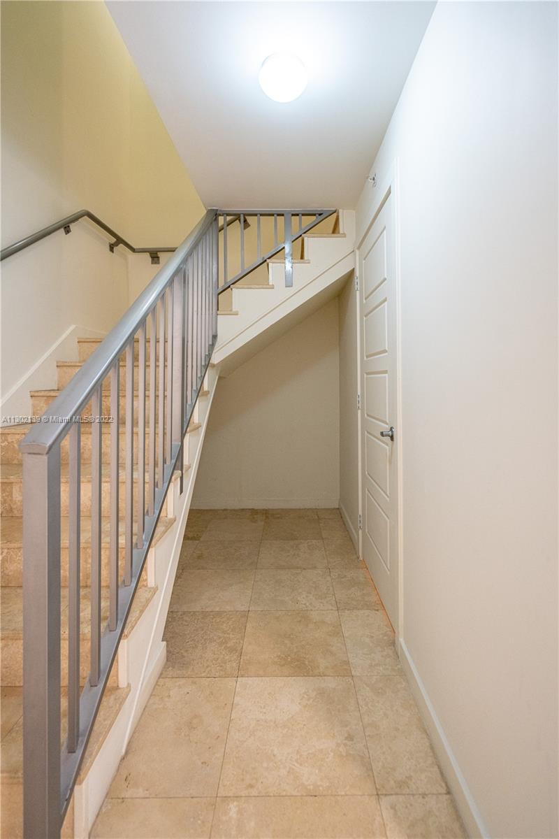 300 Majorca Ave Unit: TH-102