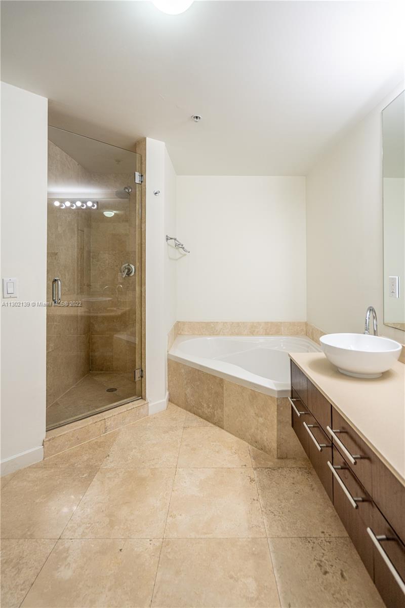 300 Majorca Ave Unit: TH-102