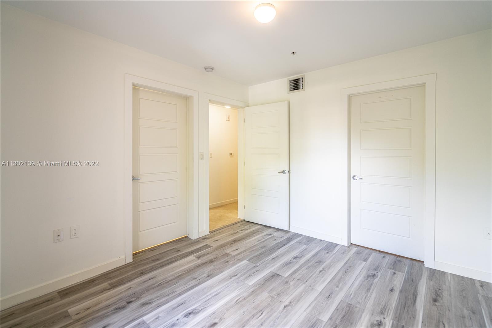 300 Majorca Ave Unit: TH-102