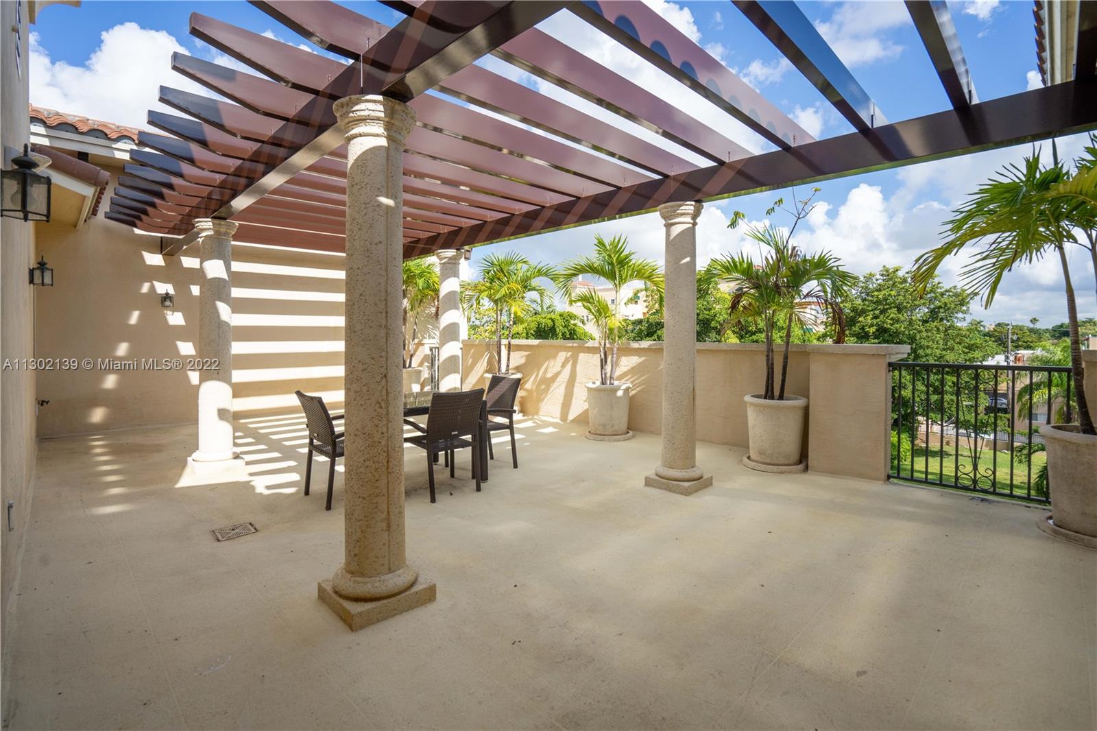 300 Majorca Ave Unit: TH-102