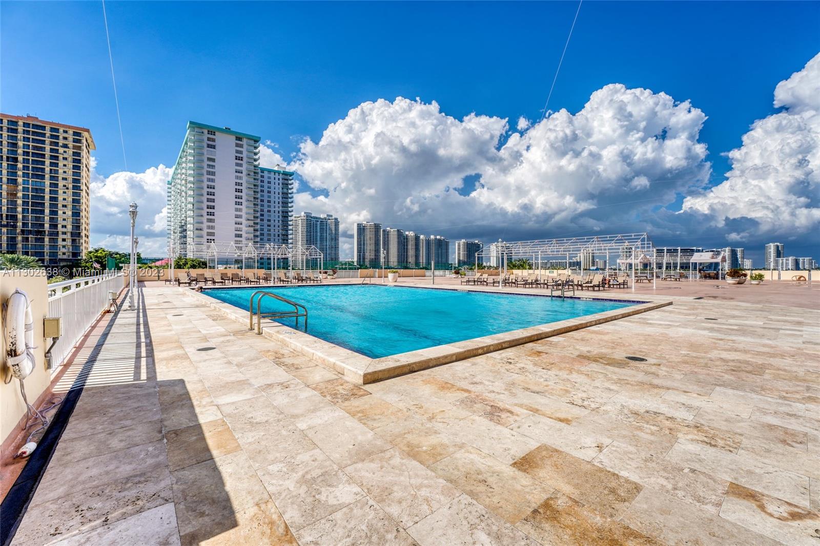 251 174th St Unit: 505