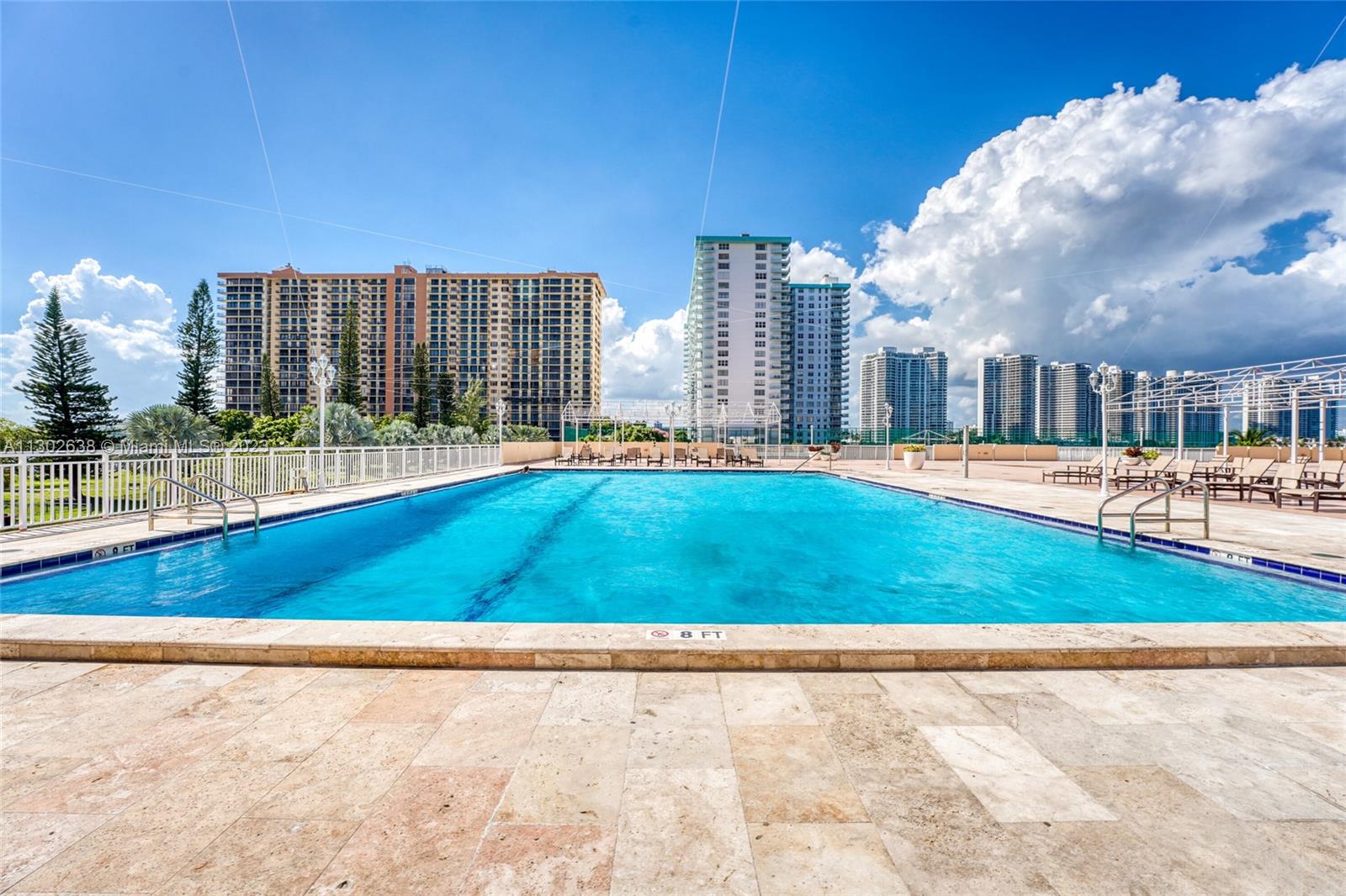 251 174th St Unit: 505