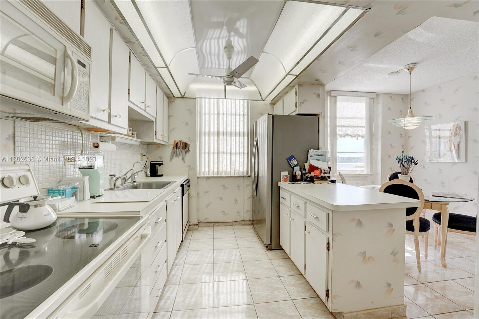 251 174th St Unit: 505