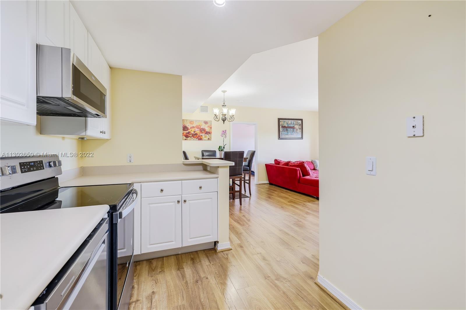 1627 SW 37th Ave Unit: 206