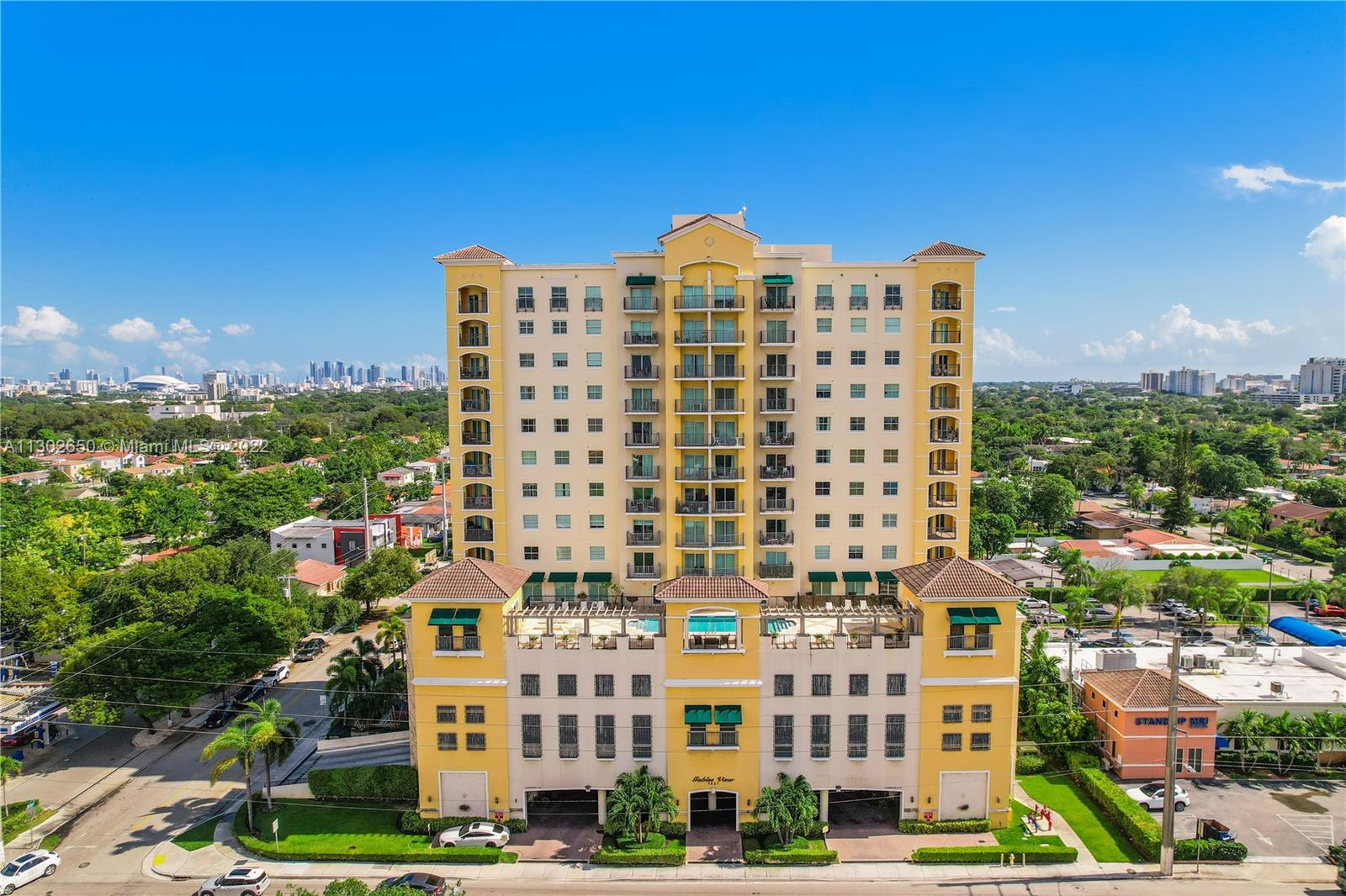 1627 SW 37th Ave Unit: 206