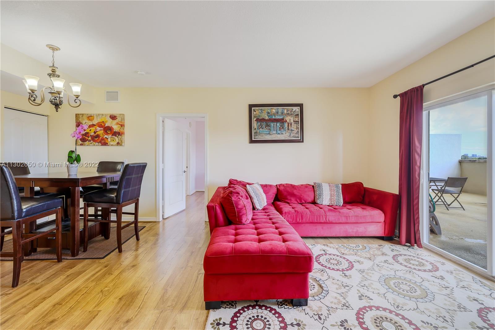 1627 SW 37th Ave Unit: 206