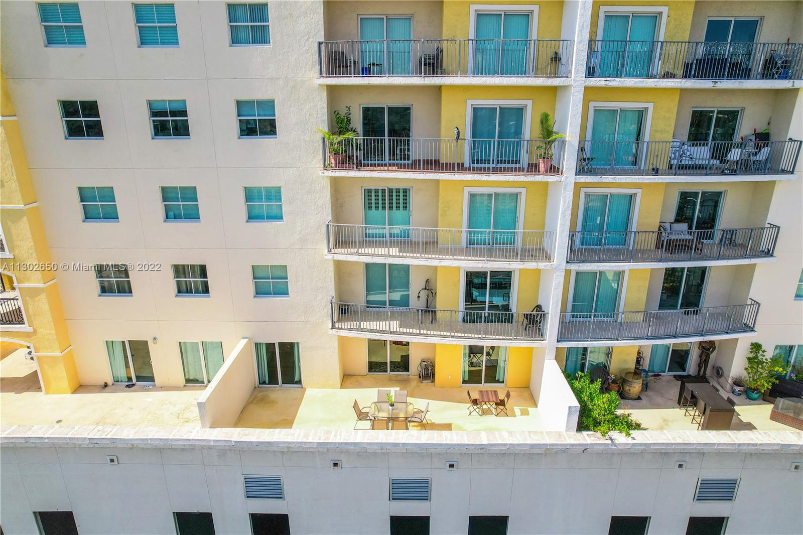1627 SW 37th Ave Unit: 206