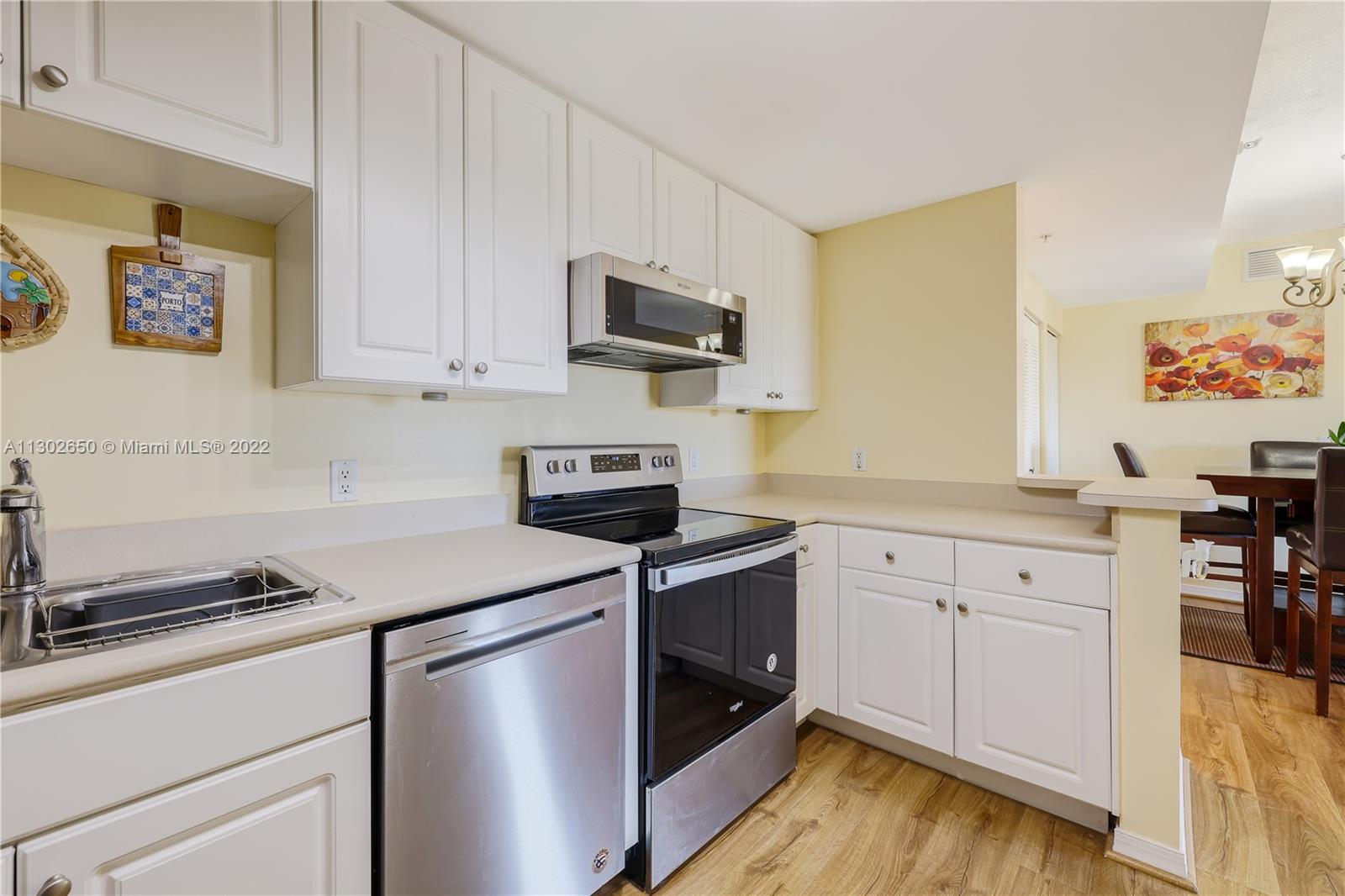 1627 SW 37th Ave Unit: 206