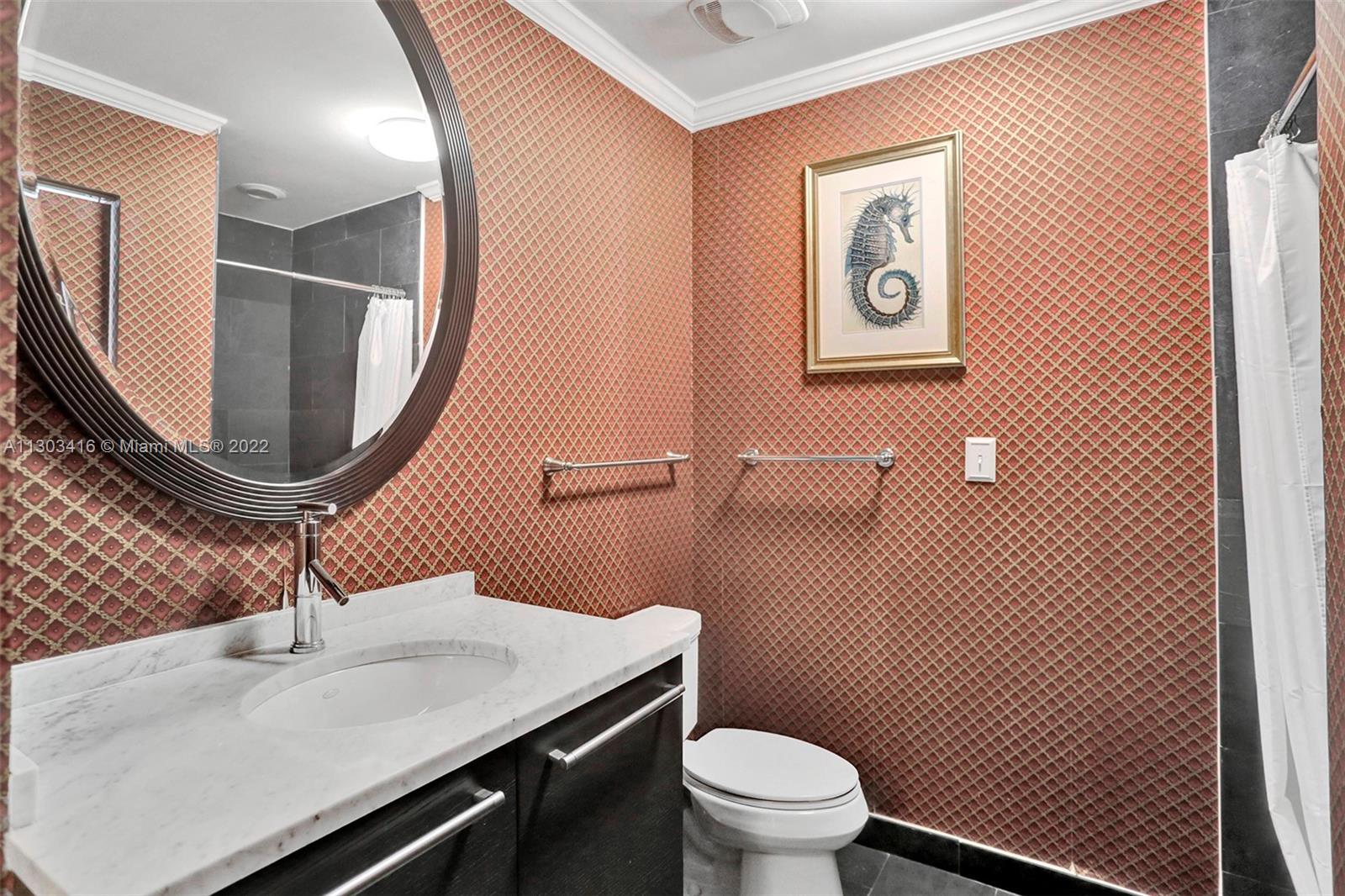 900 Biscayne Blvd Unit: 2004