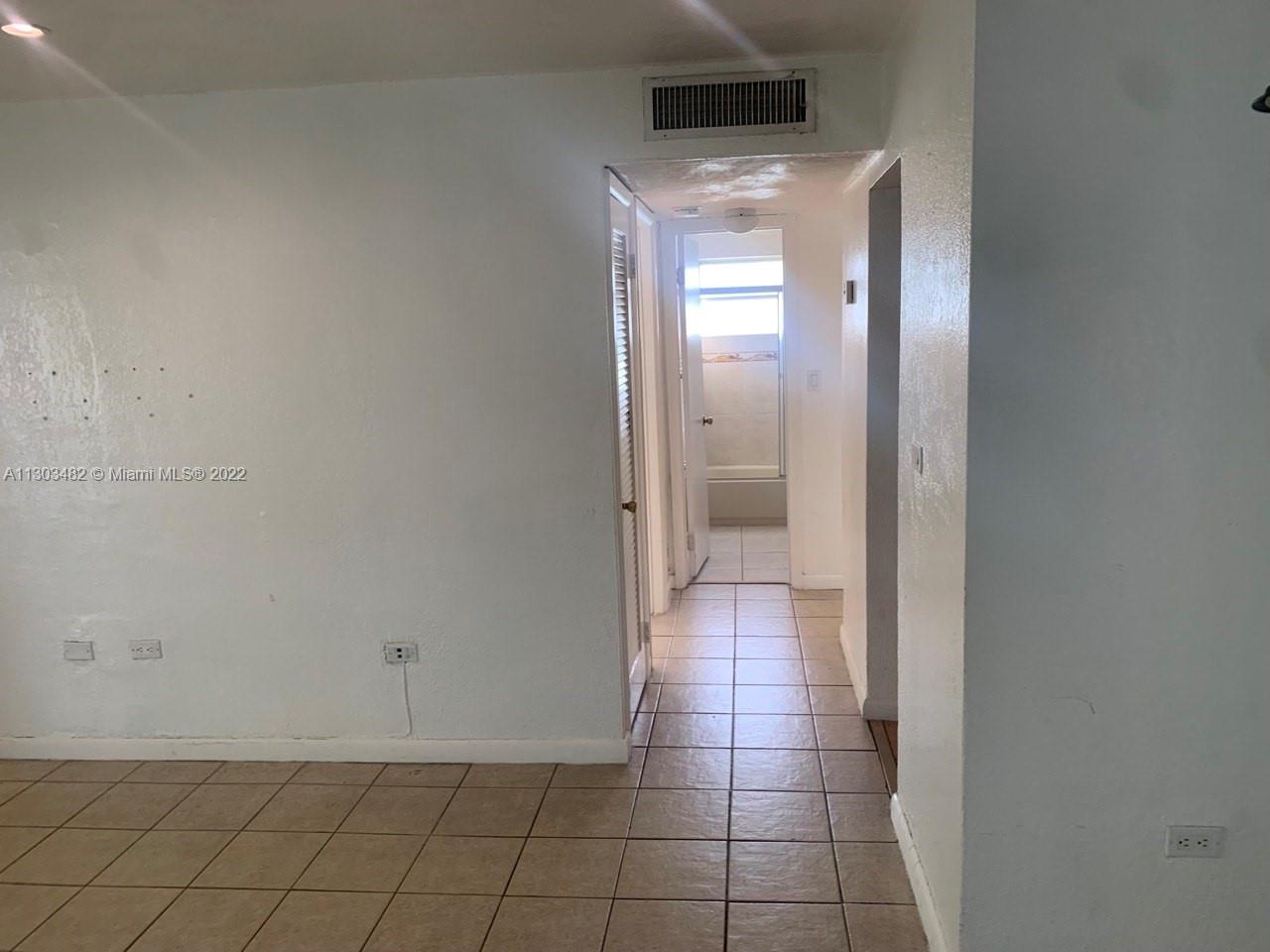 7226 SW 94th Pl Unit: F8