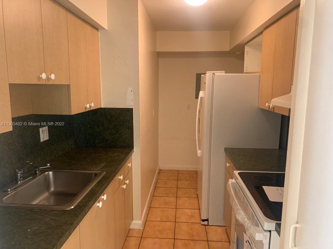 7226 SW 94th Pl Unit: F8
