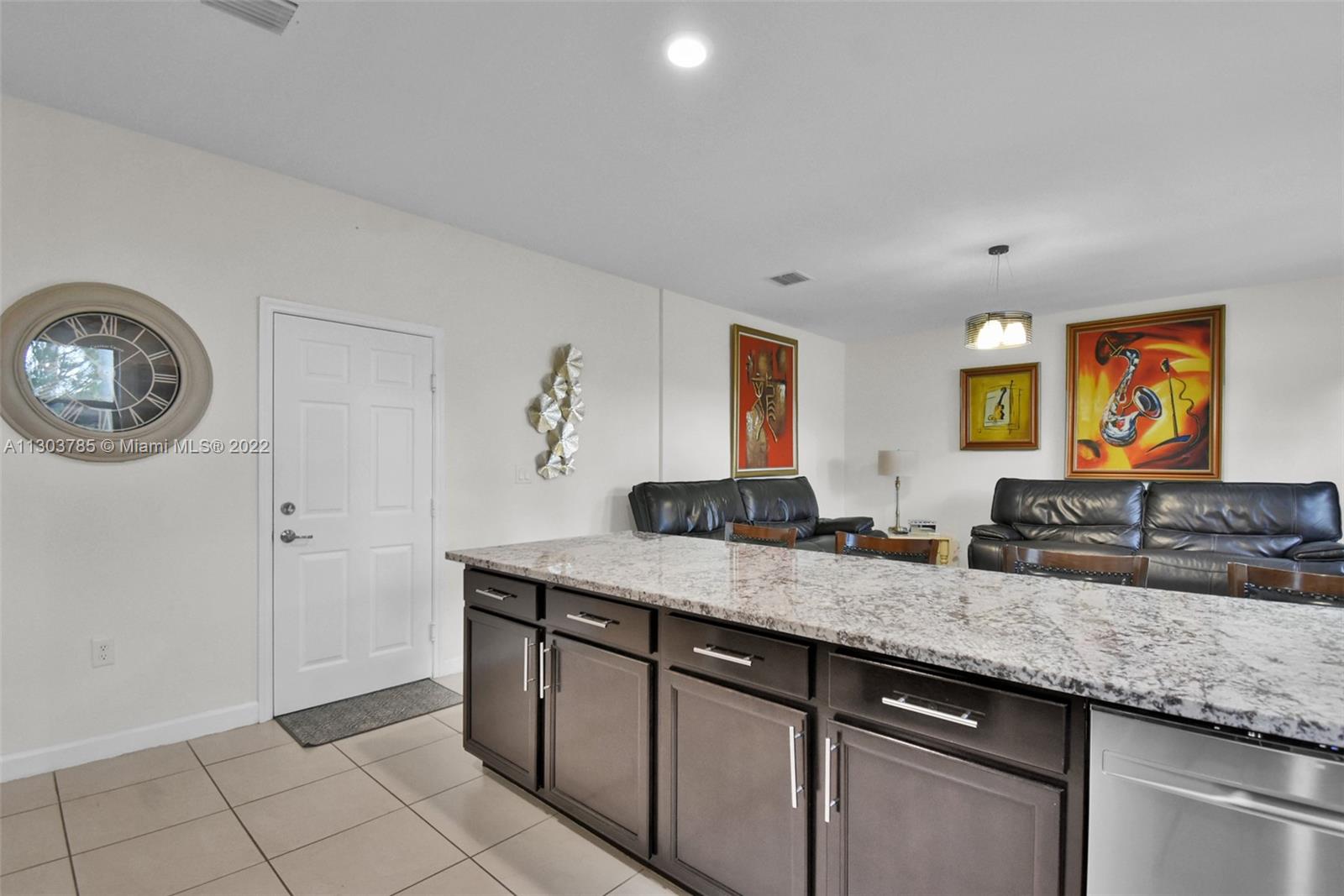 634 SE 37th Ave