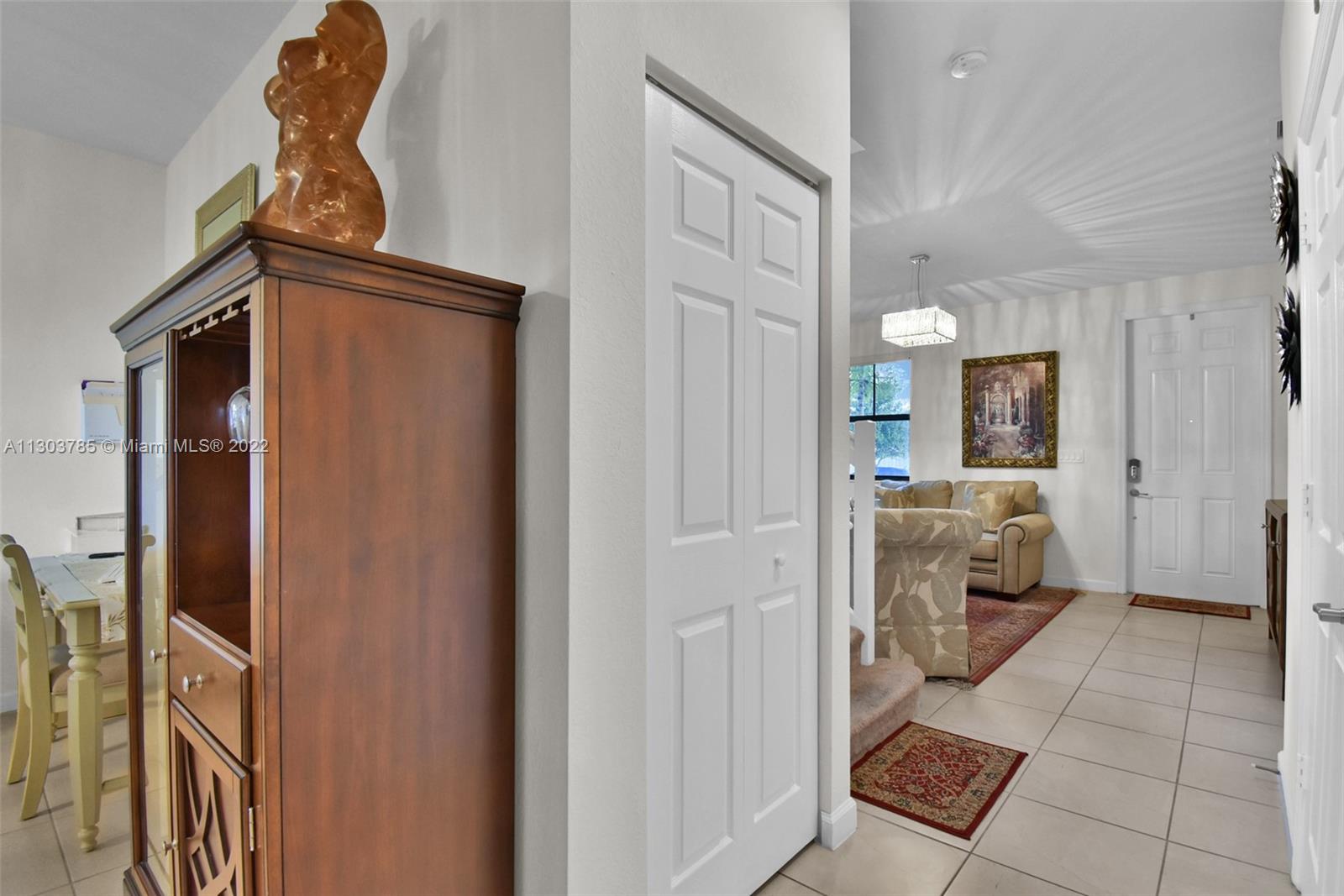 634 SE 37th Ave