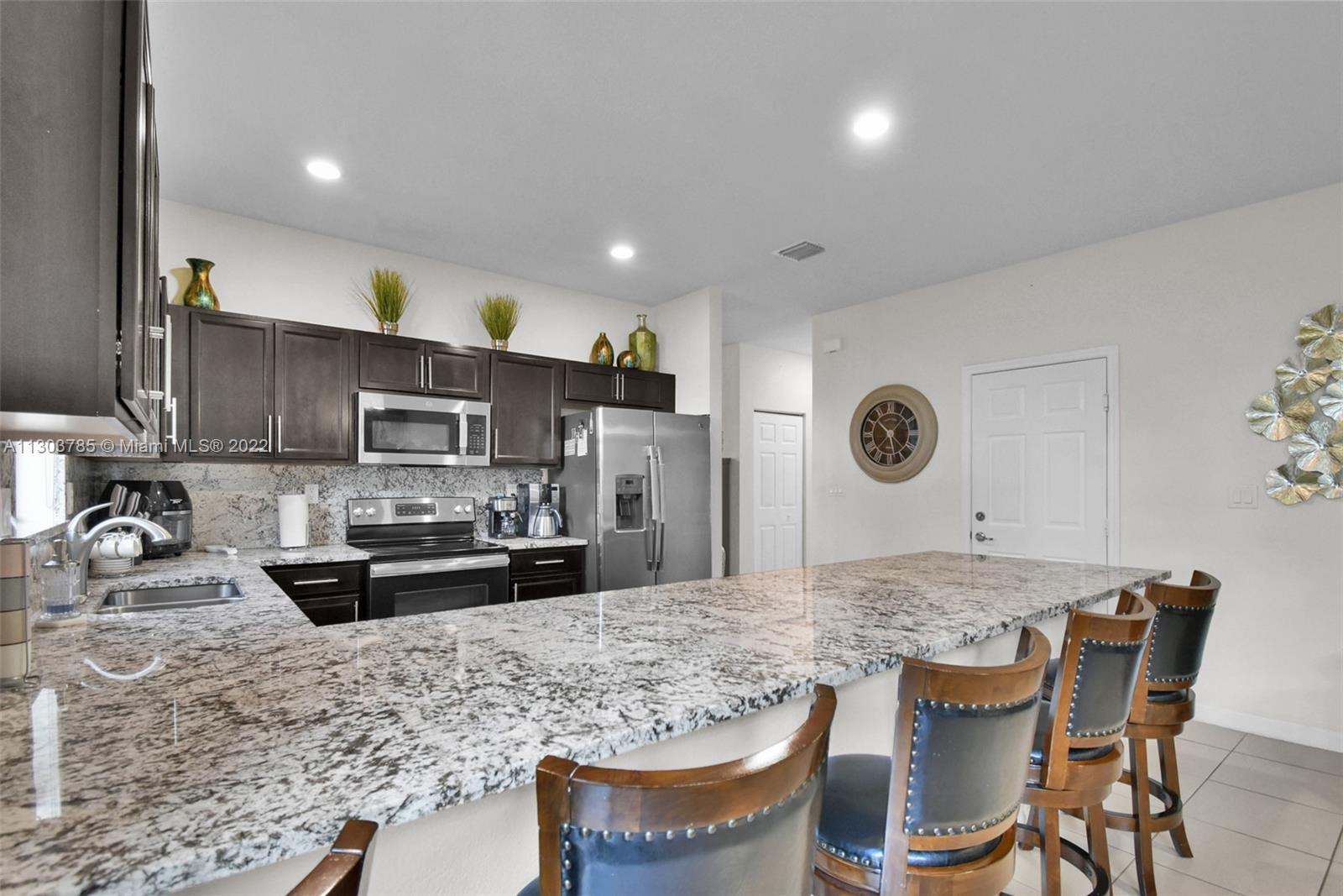 634 SE 37th Ave
