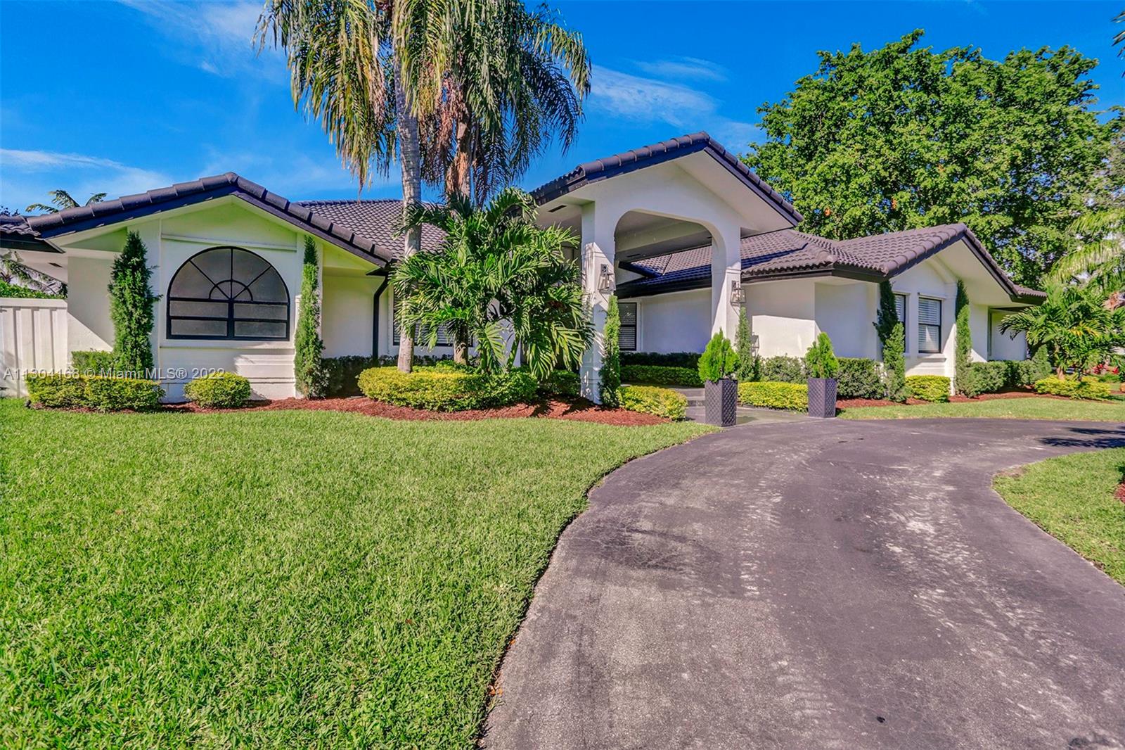 16220 SW 77th Ct