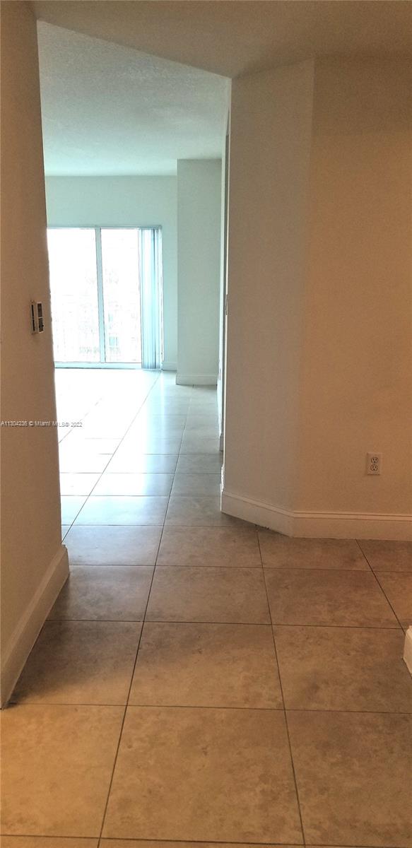 50 Menores Ave Unit: 717