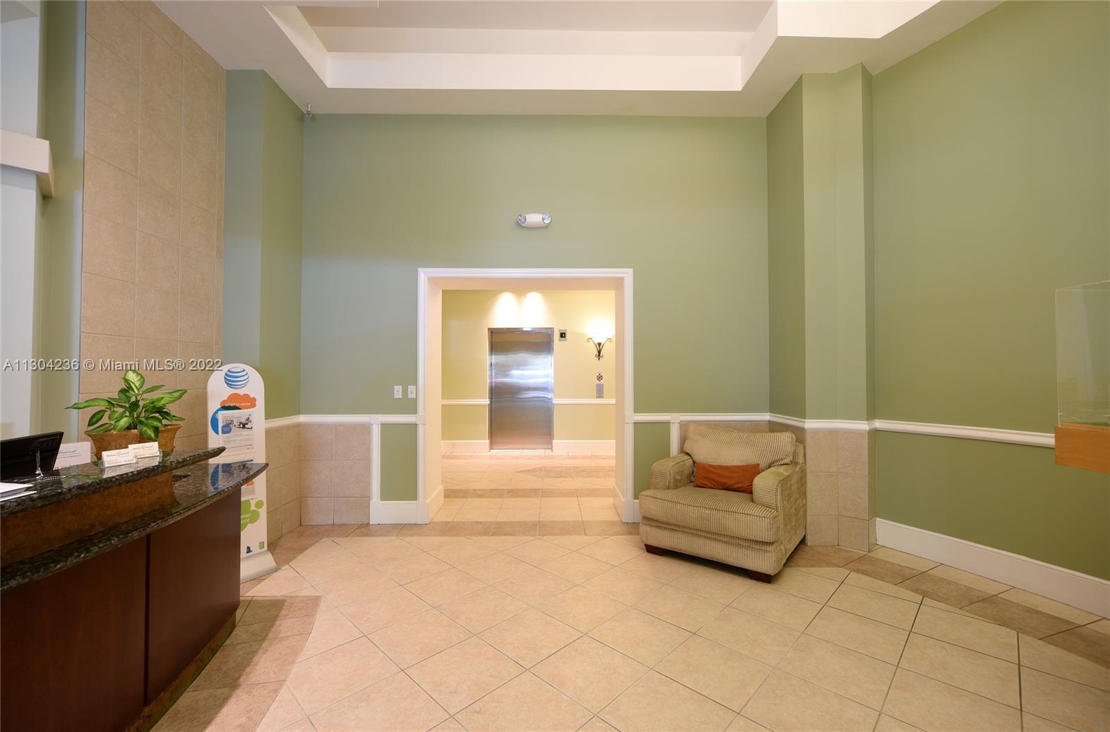 50 Menores Ave Unit: 717