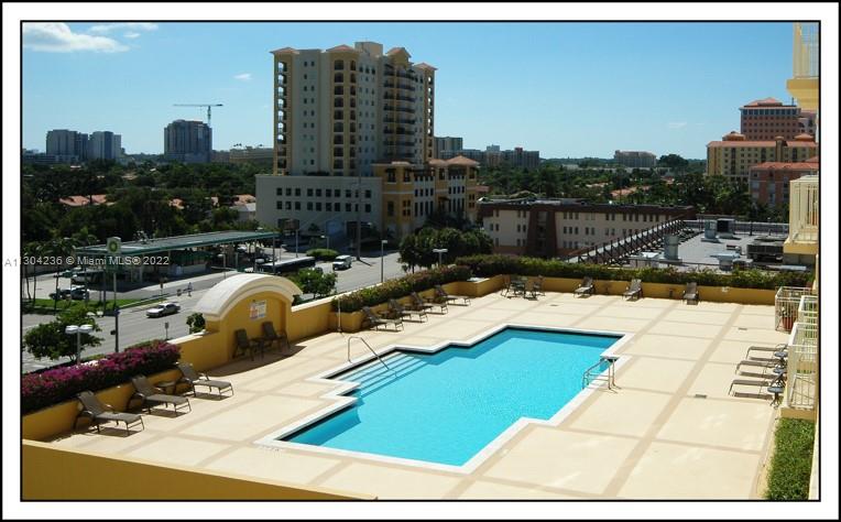 50 Menores Ave Unit: 717