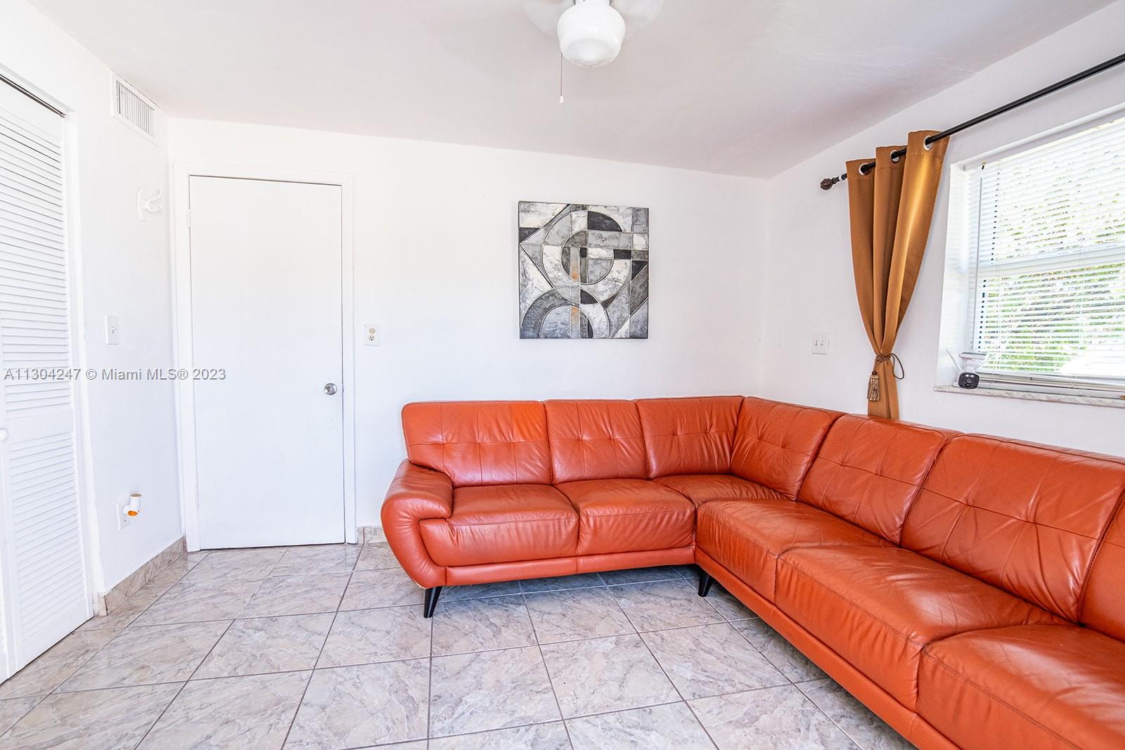 11330 SW 41st Ter