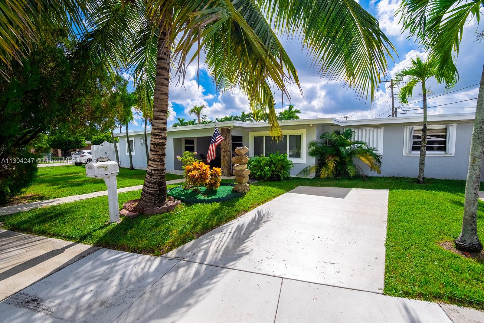 11330 SW 41st Ter