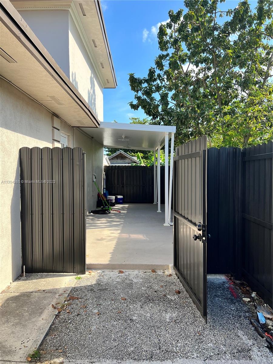 30701 SW 150th Ave Unit: B