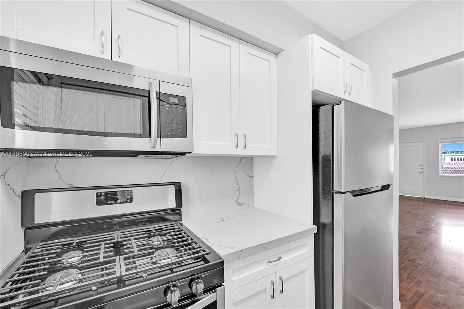 2250 Bay Dr Unit: 14