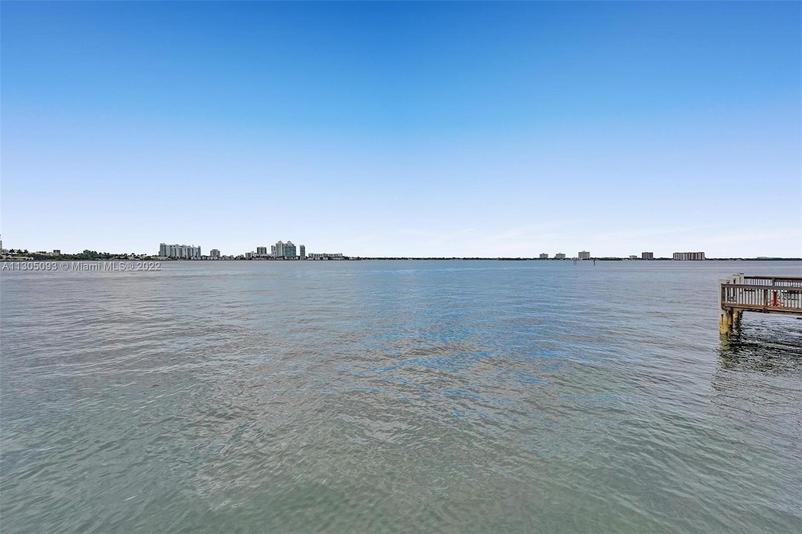 2250 Bay Dr Unit: 14